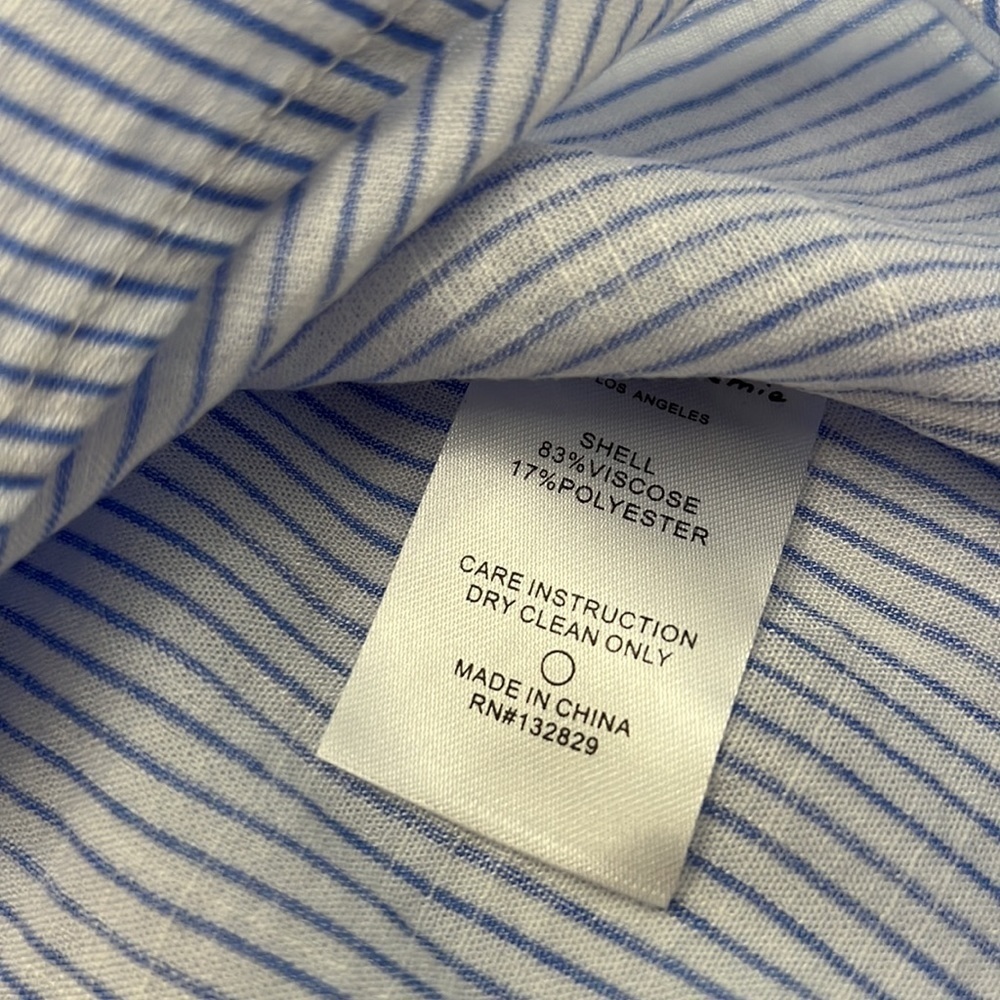 L’ Academie romantic sleeve blue & white pinstripe shirt size S - Picture 10 of 16